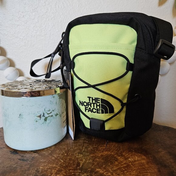NWT North Face Jester Sling Crossbody Bag Green Black Travel Unisex - Picture 3 of 14